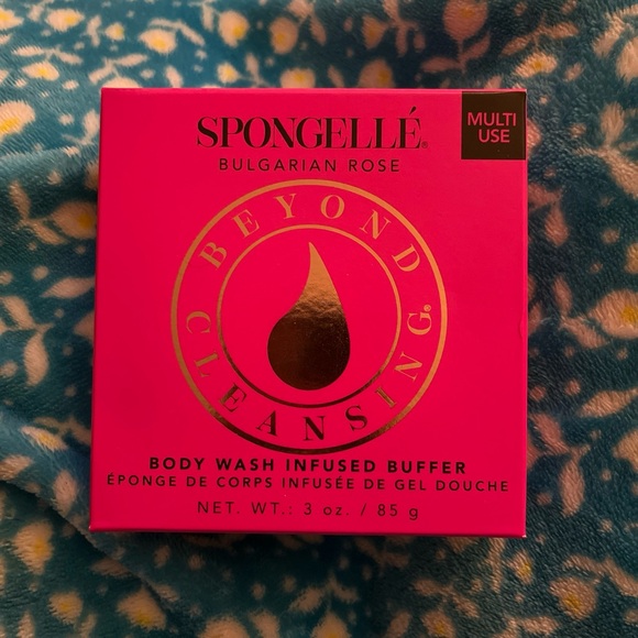 Spongelle Bulgarian Rose Cleansing Body Wash Infused Multi-Use Buffer 3oz- New - Picture 2 of 3